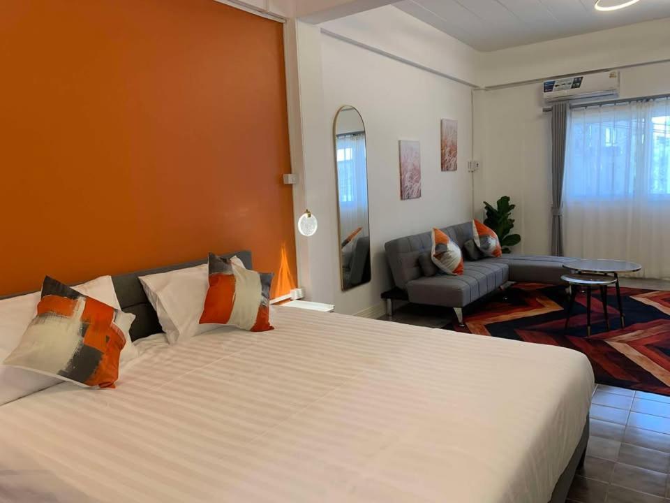 Mana Restaurant & Boutique Hotel Ban Si Than Bagian luar foto