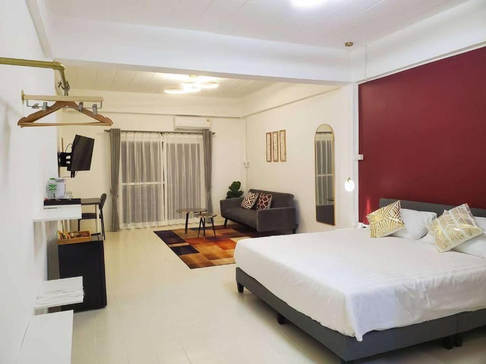 Mana Restaurant & Boutique Hotel Ban Si Than Bagian luar foto